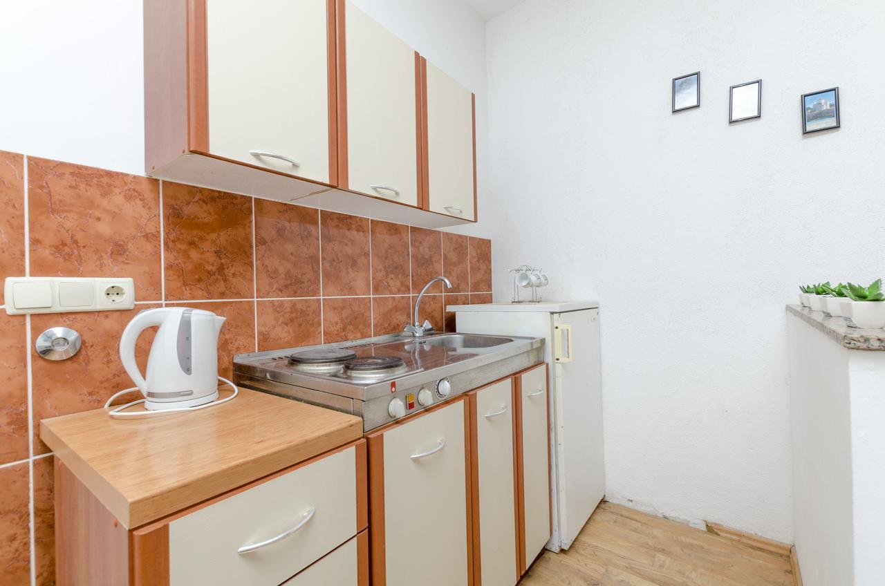 Apartments Ivana Нин Экстерьер фото
